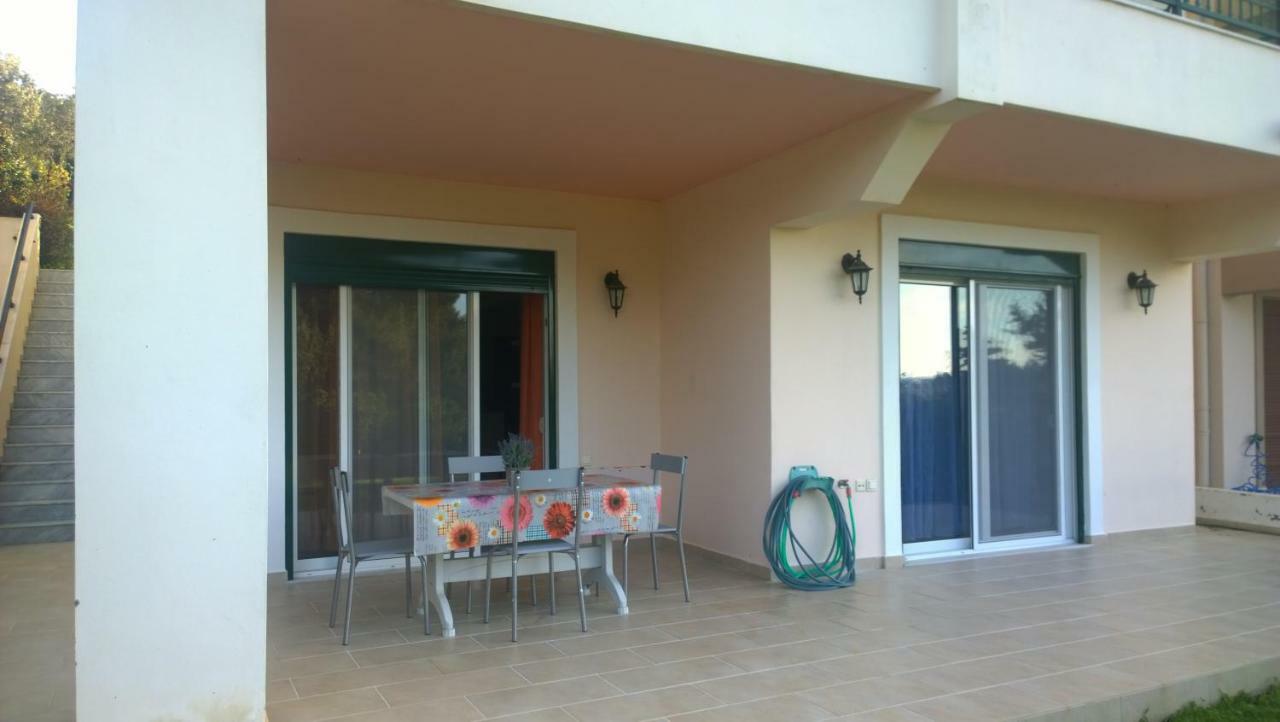 Apartment Dimitra's House